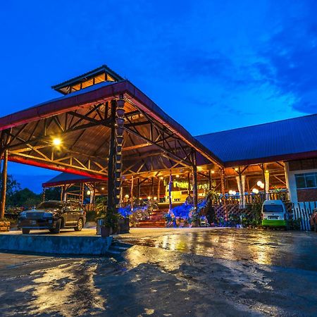 Borneo Sepilok Rainforest Resort Екстер'єр фото