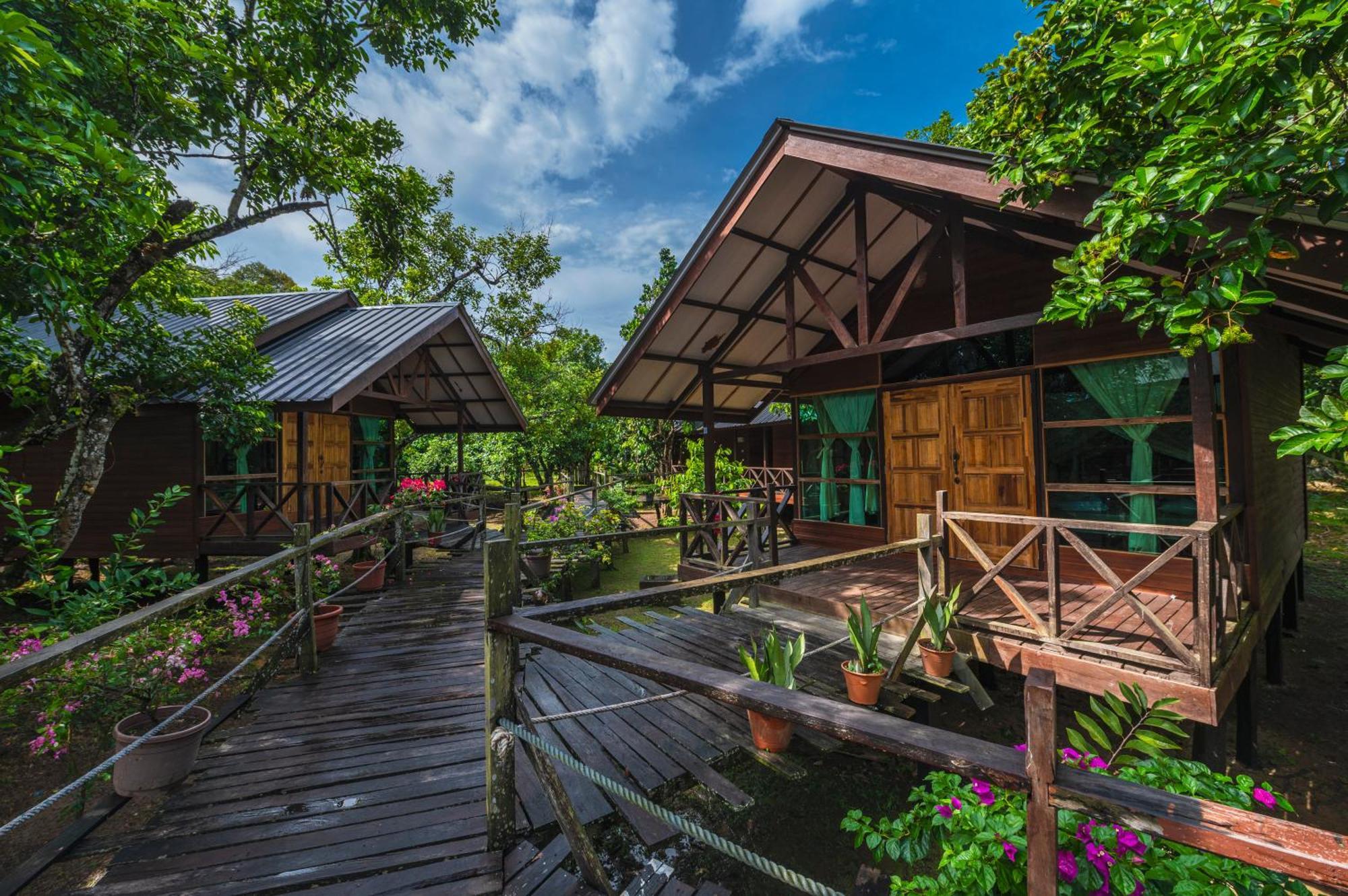 Borneo Sepilok Rainforest Resort Екстер'єр фото